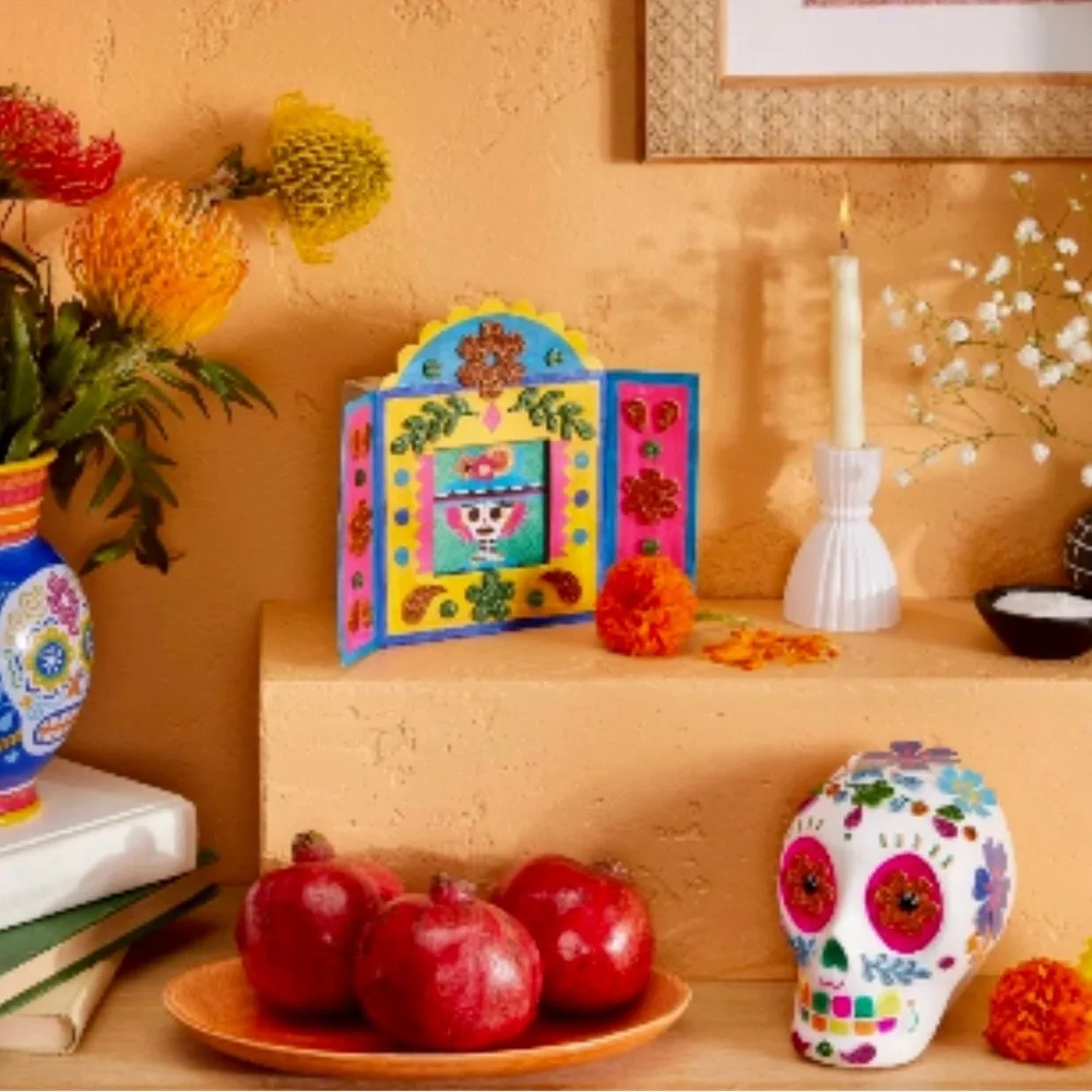 New Target Paint Your Own Shadowbox Kit Dia De Meutros Collection Halloween ‘22 - Picture 2 of 7